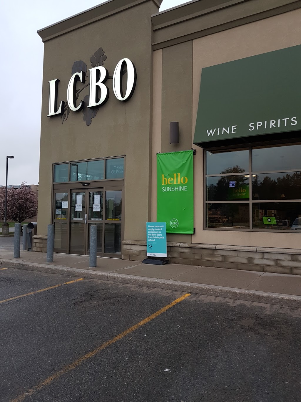 LCBO | 7 Commerce Rd Unit 7, Angus, ON L0M 1B2, Canada | Phone: (705) 424-5811