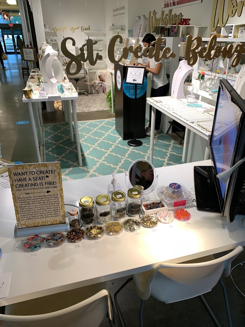 One Thing Message Lockets | 4088 Cambie St #103, Vancouver, BC V5Z 2X8, Canada | Phone: (604) 780-7562