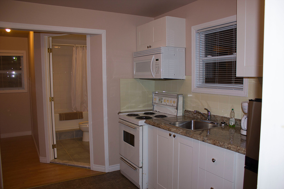 Motel Louis G | 613A QC-219, Hemmingford, QC J0L 1H0, Canada | Phone: (450) 247-0422