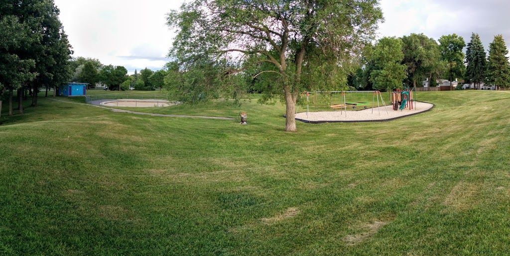 Westwood Browning Park | Westwood, Winnipeg, MB R3K, Canada