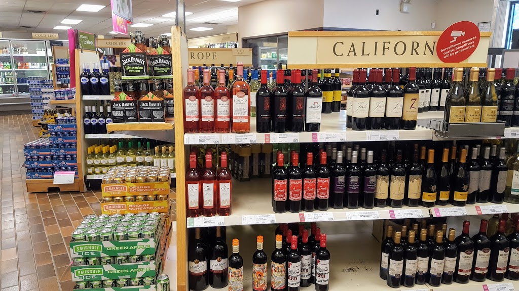 LCBO | 3 Centre St, Port Rowan, ON N0E 1M0, Canada | Phone: (519) 586-2151