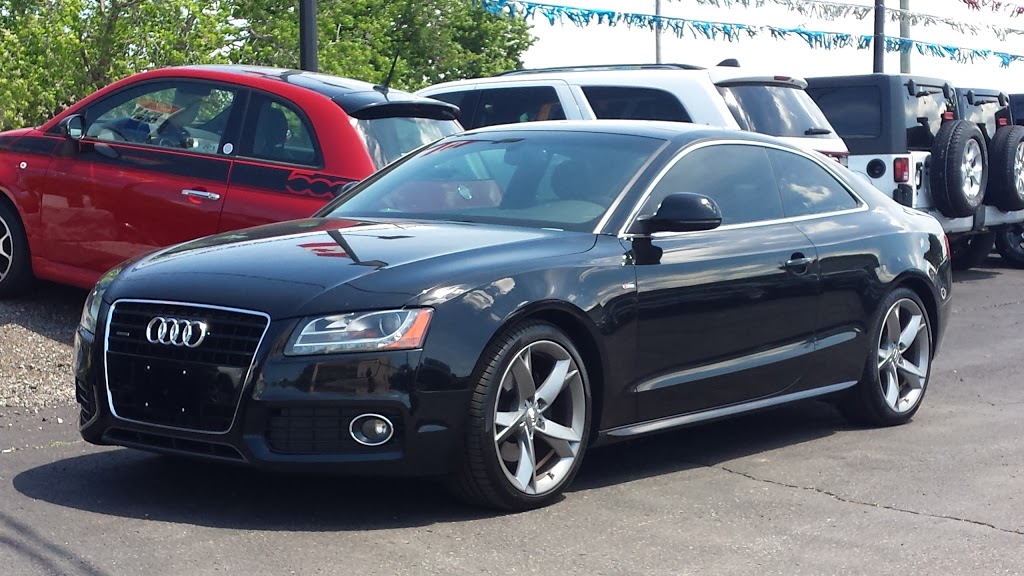 Bustard Chrysler | 575 Davenport Rd, Waterloo, ON N2L 5Z3, Canada | Phone: (519) 884-5888