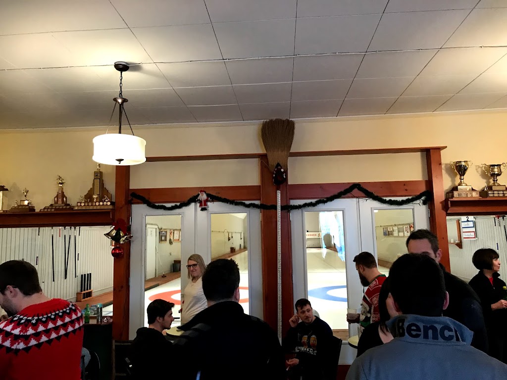 North Hatley Curling Club | 3245 Ch. Capelton, Hatley, QC J0B 2C0, Canada | Phone: (819) 842-2655