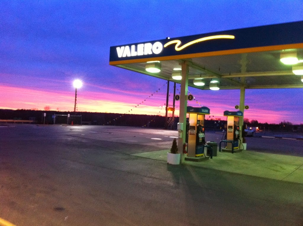 Valero | 1038 US-11, Champlain, NY 12919, USA | Phone: (518) 298-8438