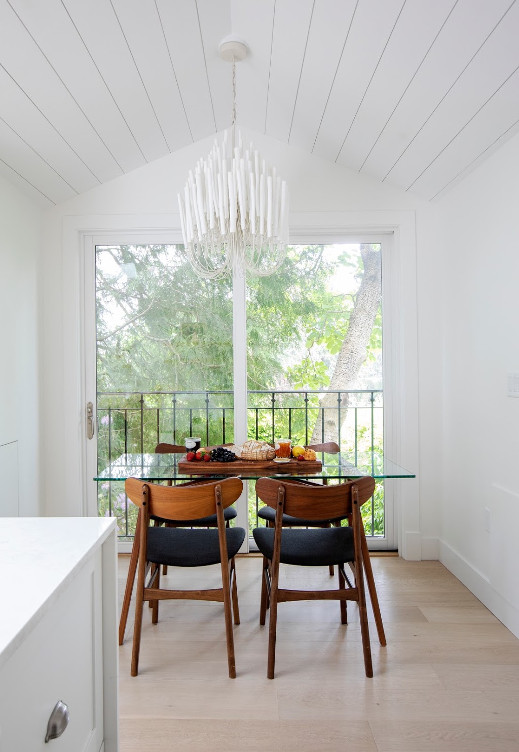 Loft + Maven Interior Design | 201-350 E, ESPLANADE, North Vancouver, BC V7L 1A4, Canada | Phone: (604) 366-6399