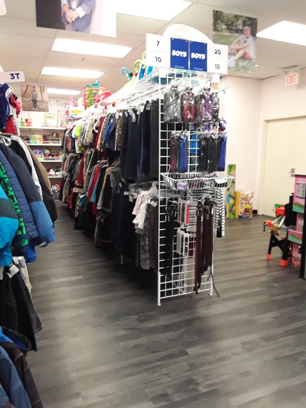 Once Upon A Child | 6711 Tecumseh Rd E Suite 11, Windsor, ON N8T 3K7, Canada | Phone: (519) 915-1219