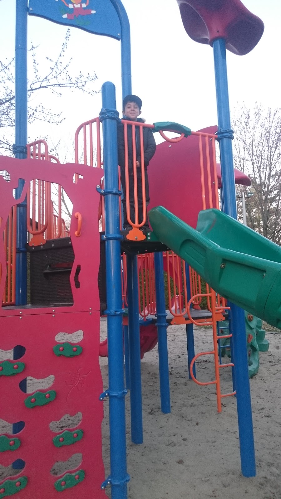 Castillou Park | Rue de Castillou, Gatineau, QC J8T, Canada | Phone: (866) 299-2002