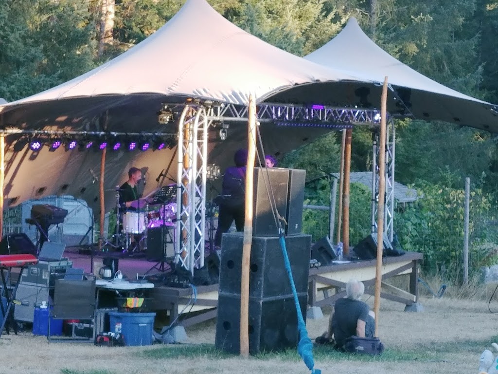 Gabriola Commons | 675 N Rd, Gabriola, BC V0R 1X3, Canada | Phone: (250) 247-9977