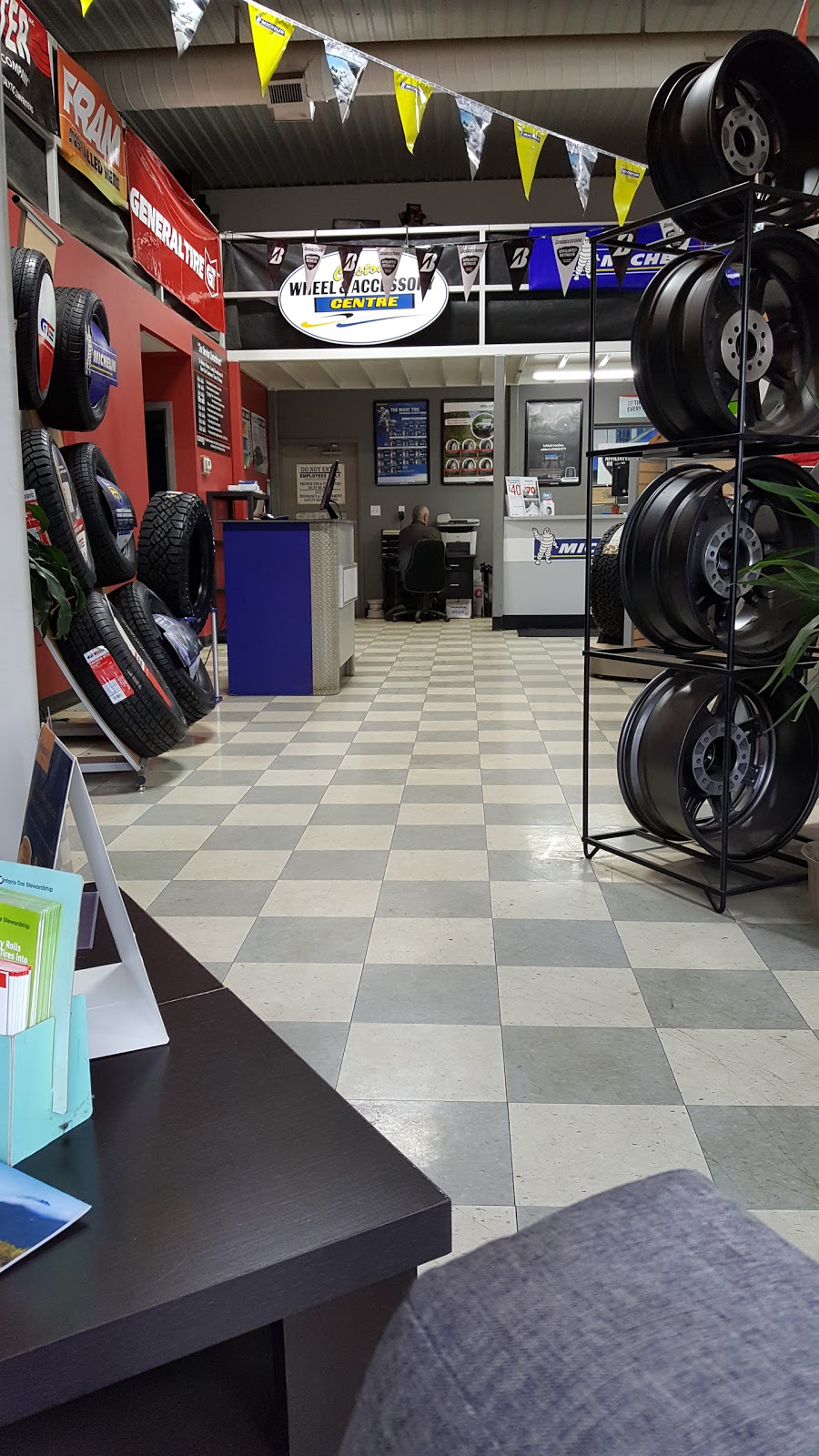 Als Tirecraft Ingersoll | 431 Bell St, Ingersoll, ON N5C 2P7, Canada | Phone: (519) 485-1646