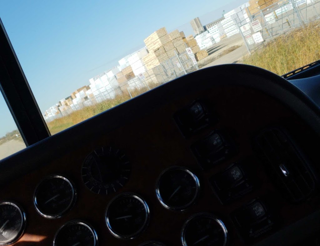 Central Manitoba Railway | 2675 Day St, Oakbank, MB R0E 1J0, Canada | Phone: (204) 235-1175