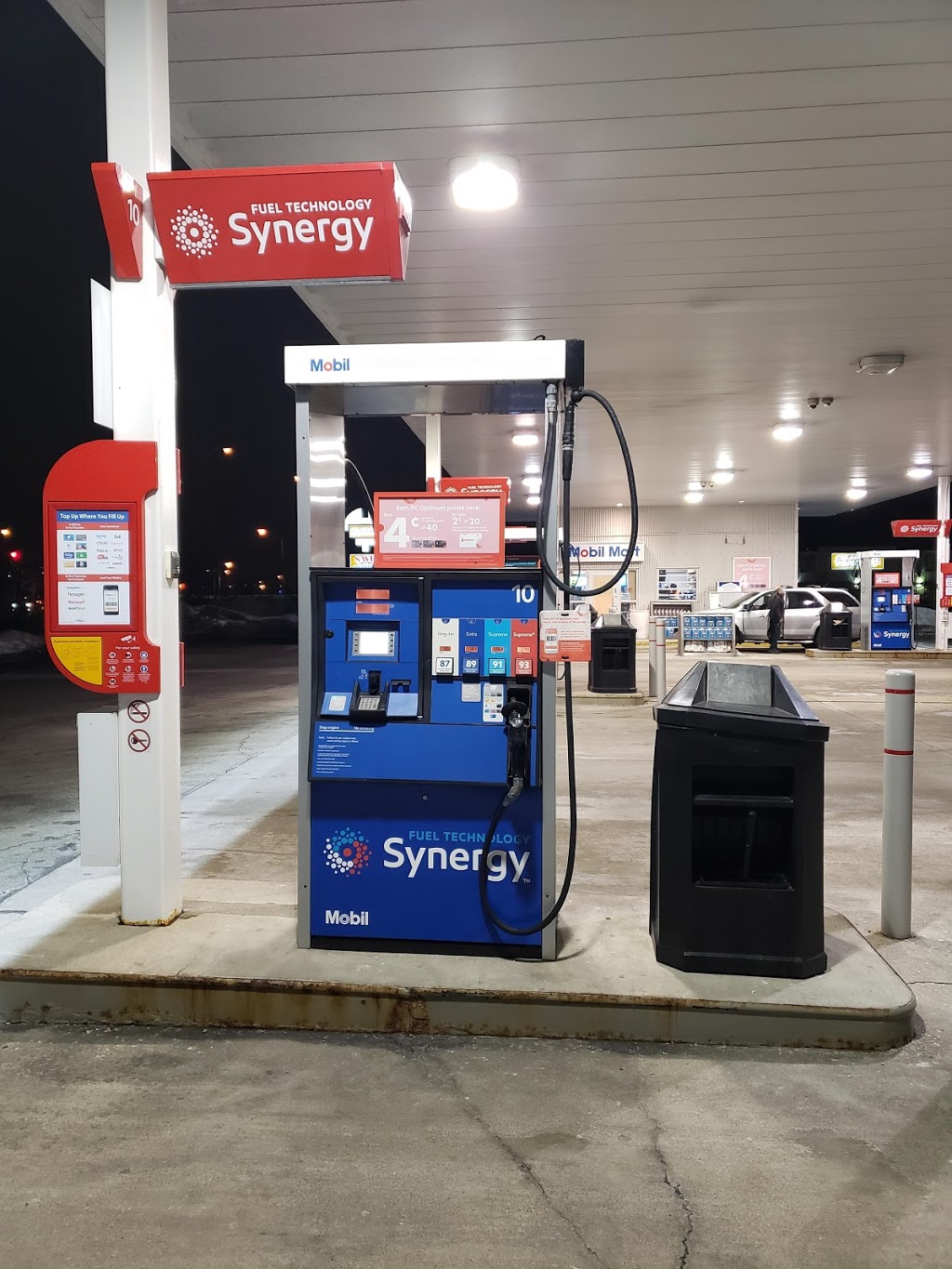 MOBIL@ - 4211 | 330 Queens Plate Dr, Etobicoke, ON M9W 7J7, Canada | Phone: (416) 741-0503