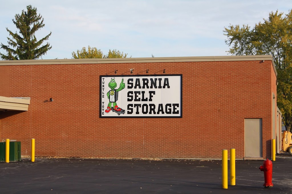 Sarnia Self Storage | moving company | 720 Devine St, Sarnia, ON N7T 1X2, Canada | 5193838683 OR +1 519-383-8683