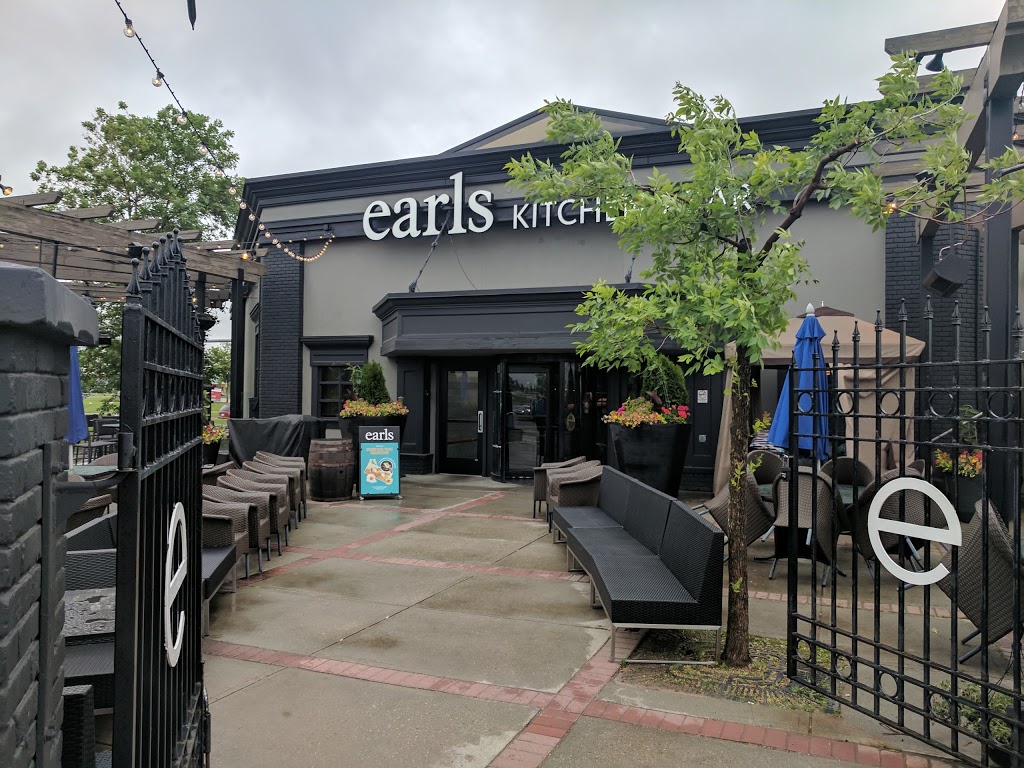 Earls Kitchen + Bar | 4250 Calgary Trail NW, Edmonton, AB T6J 6Y8, Canada | Phone: (780) 439-5888