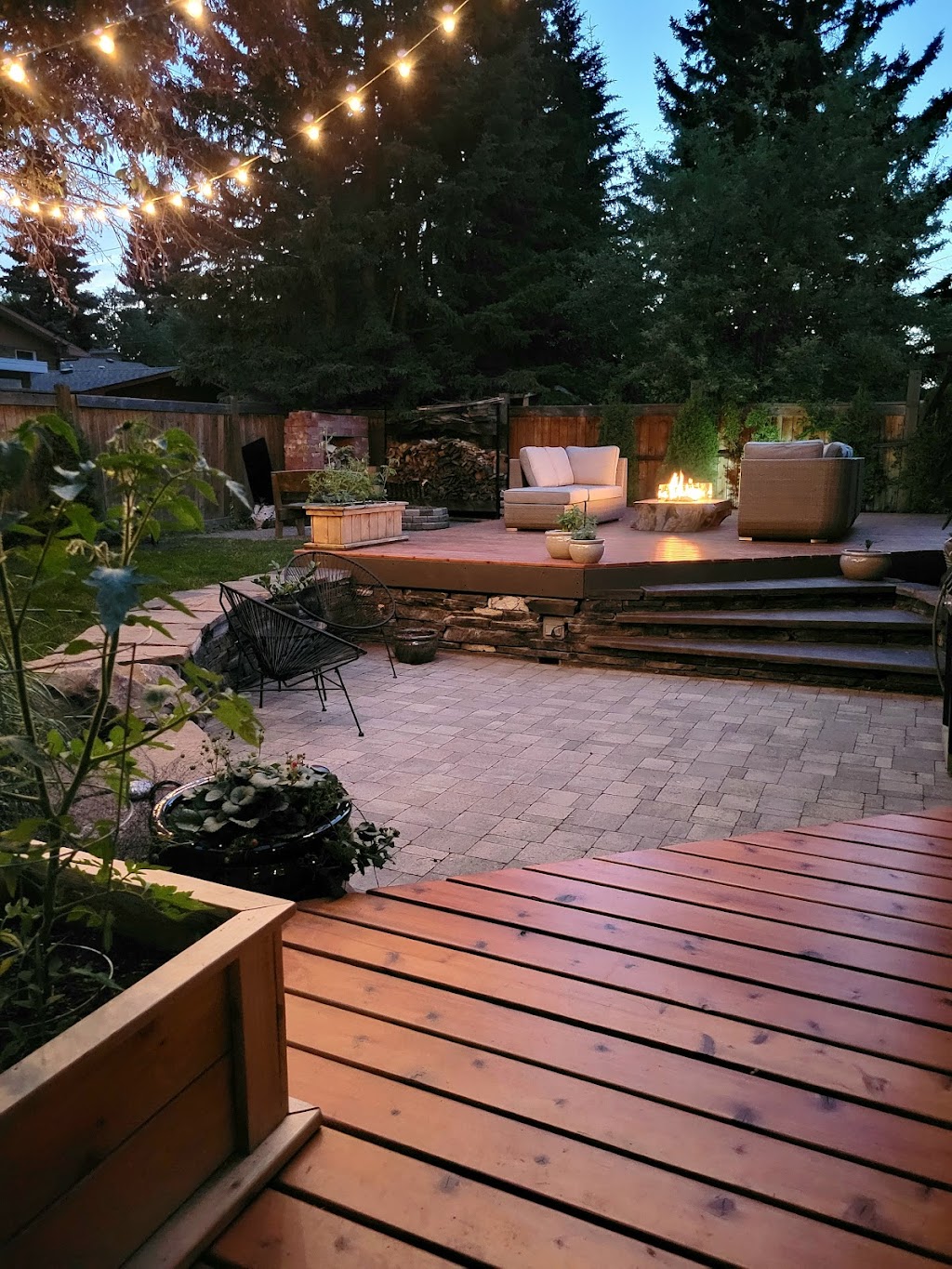 blokDEK | 9016 141 St NW, Edmonton, AB T5R 0L2, Canada | Phone: (780) 239-4104
