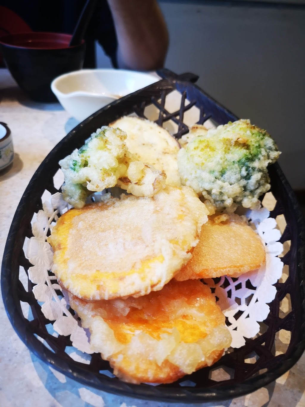 Kawa Sushi | 451 Church St, Toronto, ON M4Y 2C5, Canada | Phone: (416) 921-2888