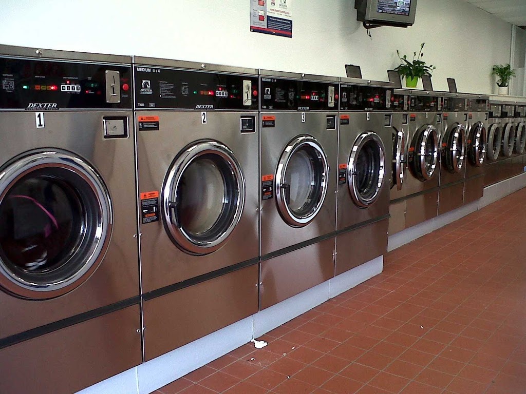 LAUNDROMAT | 650 Plains Rd E, Burlington, ON L7T 2E9, Canada | Phone: (905) 634-2662