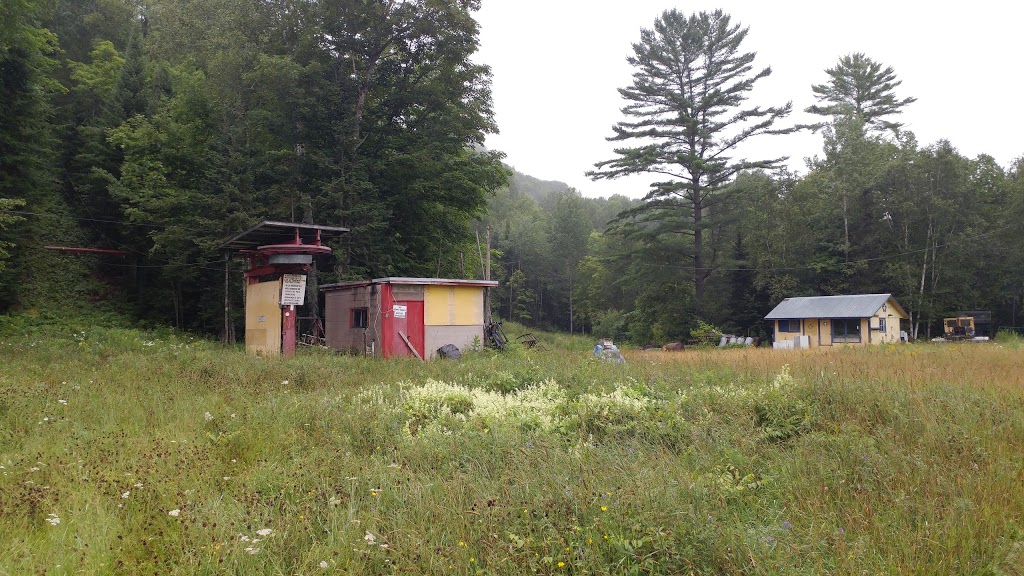 Mont Chilly | 220 Chemin du Lac de la Truite, Mansfield-et-Pontefract, QC J0X, Canada | Phone: (819) 683-3595