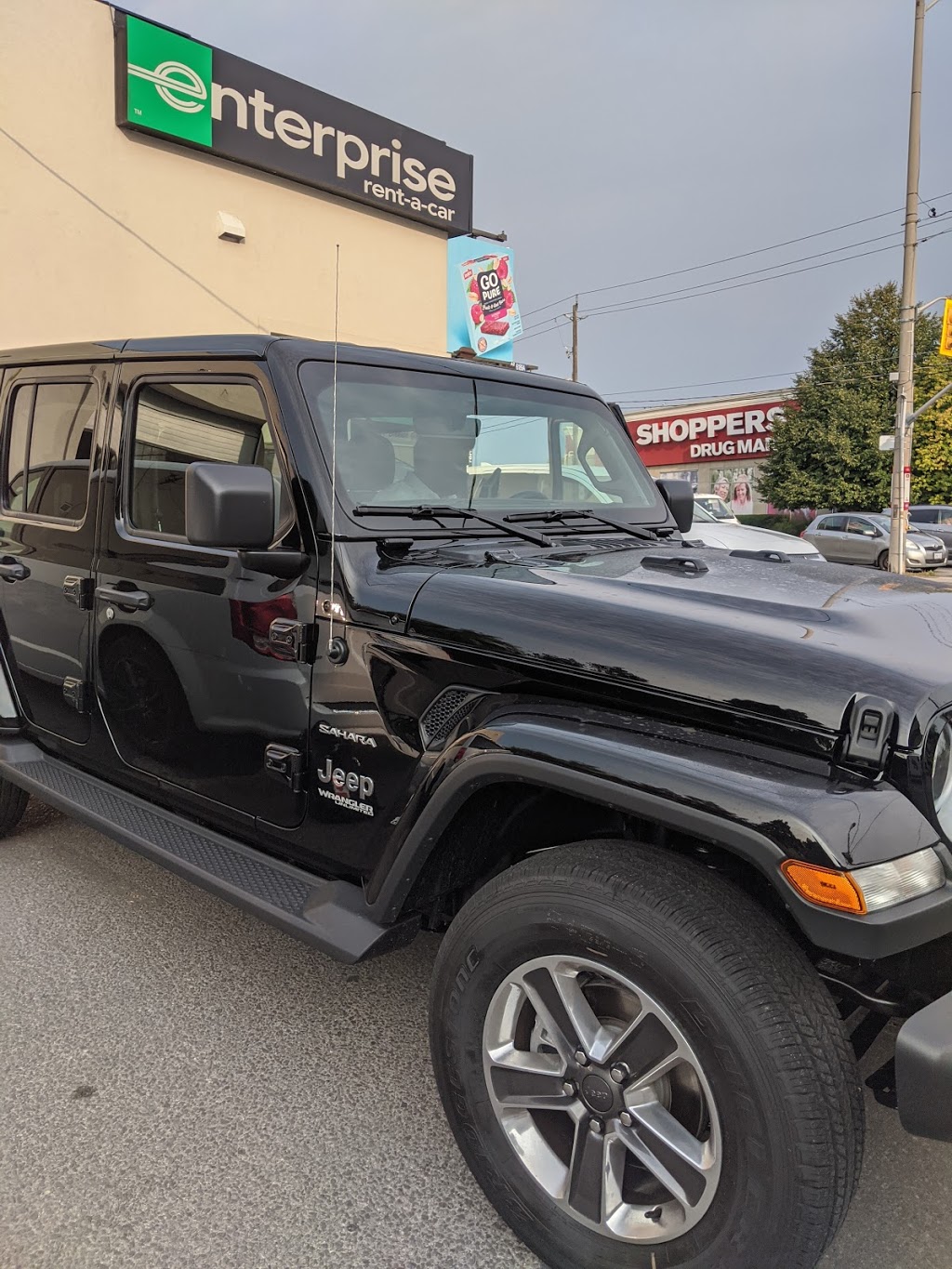 Enterprise Rent-A-Car | 3441 Dundas St W, Toronto, ON M6S 2S5, Canada | Phone: (416) 766-1307