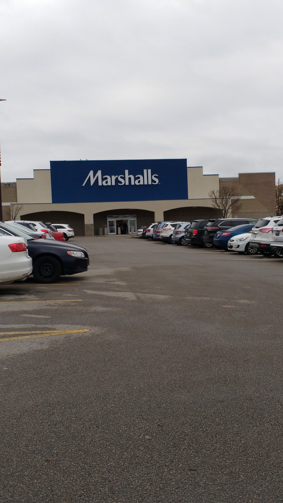 Marshalls | 1250 Brant St, Burlington, ON L7P 1X8, Canada | Phone: (905) 332-6731