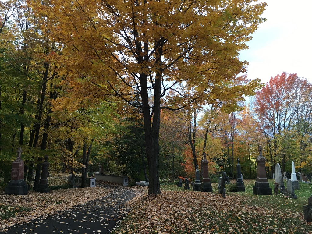 Cimetière Notre-Dame-de-Belmont - 701 Avenue Nérée-Tremblay, Québec, QC ...