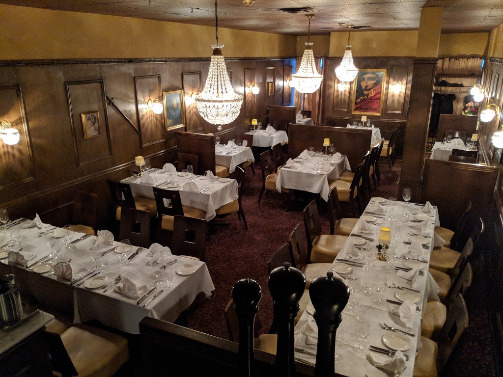 Napoleon’s Steak & Seafood | 3455 Fairview St, Burlington, ON L7N 2R4, Canada | Phone: (905) 637-7171