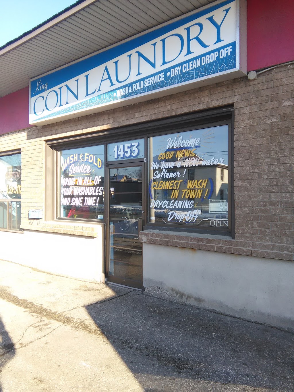 King Coin Laundry & Laundromat Cambridge Preston | 1453 King St E, Cambridge, ON N3H 3R3, Canada | Phone: (519) 650-5112