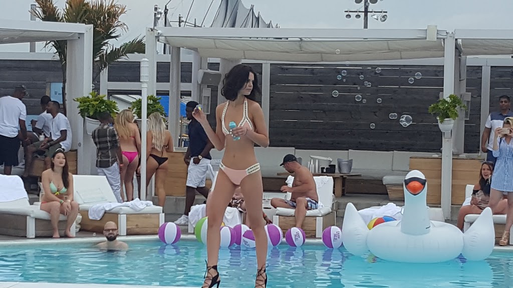 Cabana Waterfront Patio | 11 Polson St, Toronto, ON M5A 1A4, Canada | Phone: (416) 469-5655