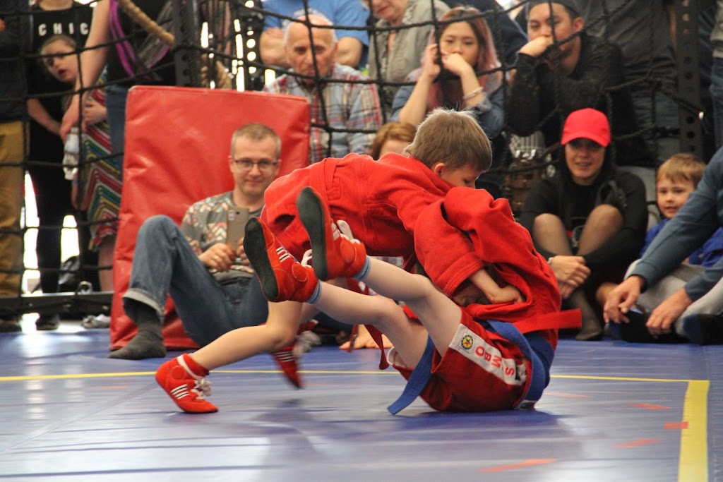 Gym SAMBO Montréal | 7073 Chem. de la Côte-Saint-Luc, Côte Saint-Luc, QC H4V 1J2, Canada | Phone: (514) 489-2222