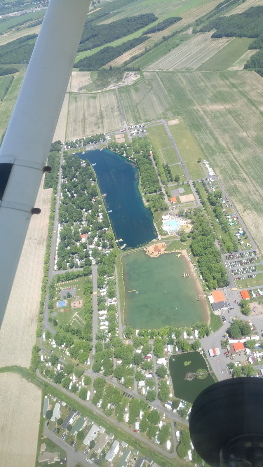 Saint Hubert Flying School | 5680 Route de lAéroport, Saint-Hubert, QC J3Y 8Y9, Canada | Phone: (450) 443-4555