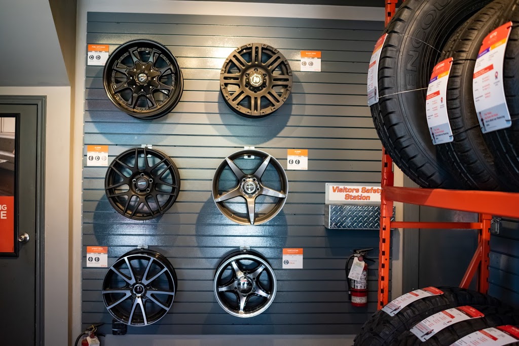 Kal Tire | 1117 Industrial Way, Squamish, BC V8B 0H1, Canada | Phone: (604) 892-1070