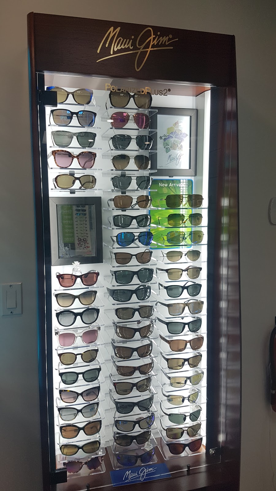 Crossing Optical | 19916 64 Ave unit #105, Langley City, BC V2Y 1A2, Canada | Phone: (604) 427-3937