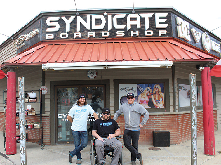 Syndicate Boardshop Invermere | 280 Laurier St, Invermere, BC V0A 1K7, Canada | Phone: (250) 342-3839