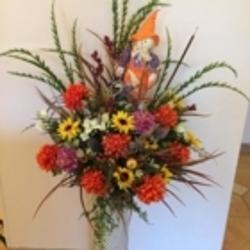 Seaside Flowers | 158 Lincoln St, Lunenburg, NS B0J 2C0, Canada | Phone: (902) 634-4729