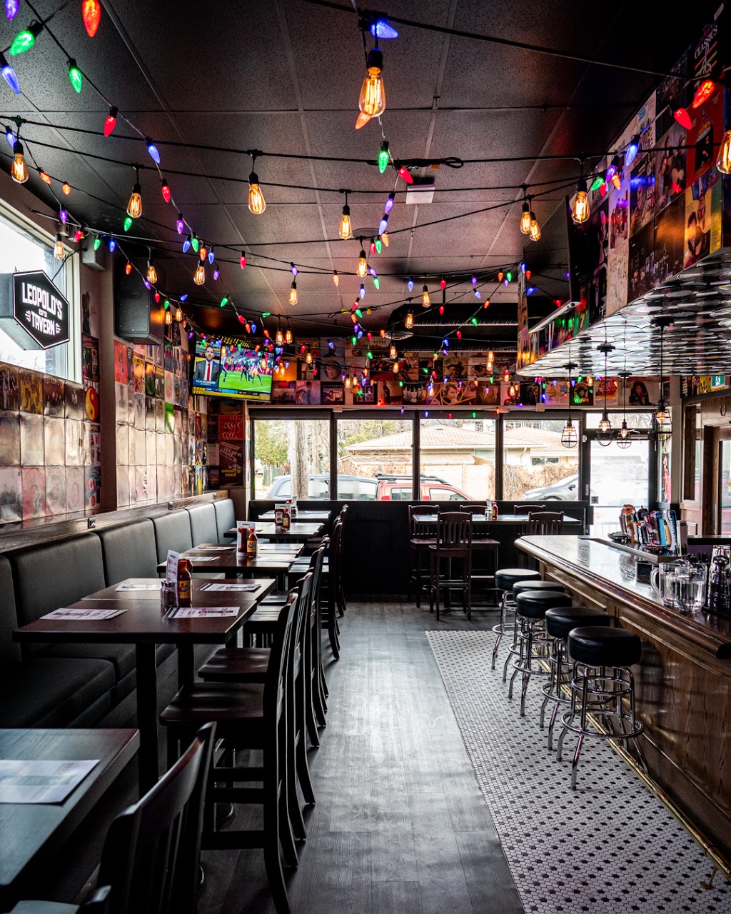 Leopolds Tavern Winnipeg - Academy | 414 Academy Rd, Winnipeg, MB R3N 0B9, Canada | Phone: (855) 522-5367