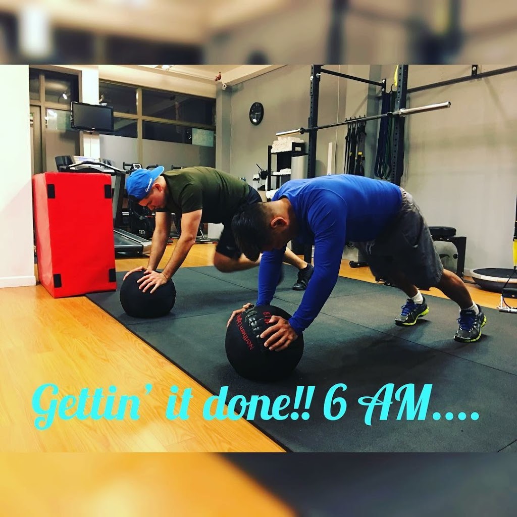Lakeside Fitness Studio | 3731 Lake Shore Blvd W, Etobicoke, ON M8W 1P9, Canada | Phone: (647) 800-2491