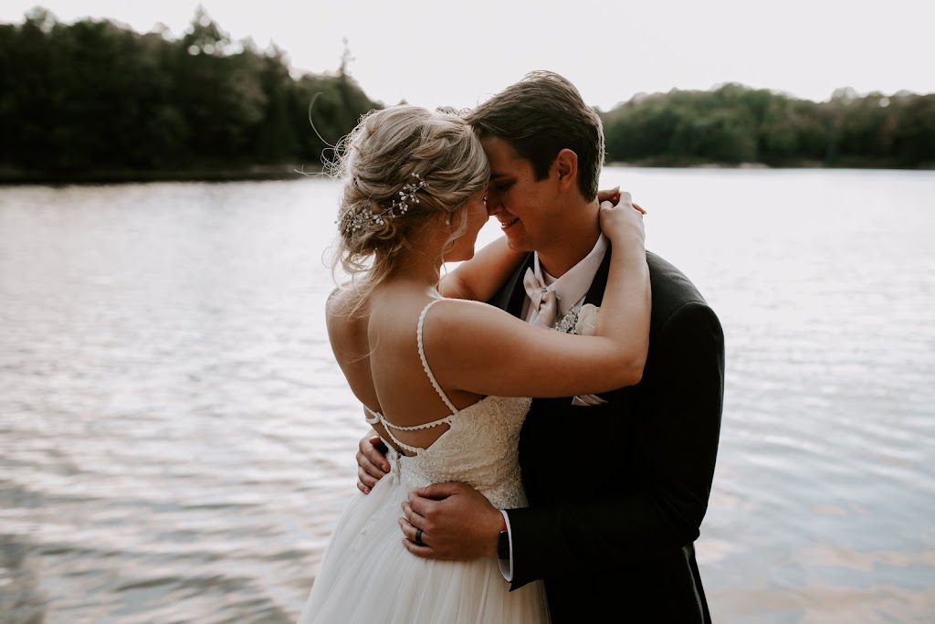 Refined Wild Intimate Weddings & Events | Beaumont Dr, Bracebridge, ON P1L 1X2, Canada | Phone: (705) 645-0264