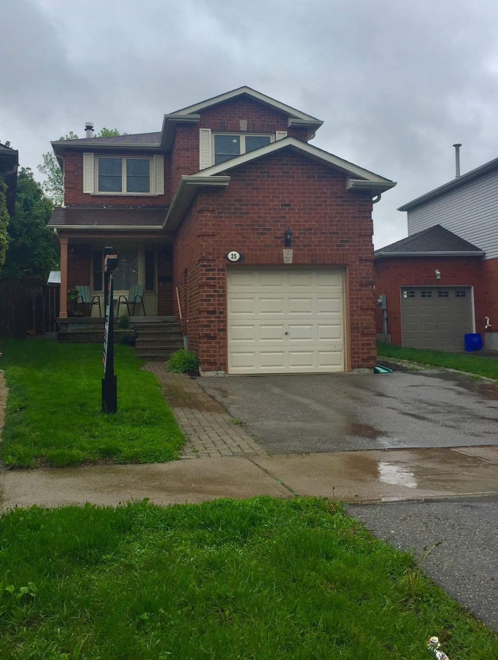 Leigh Anderson | 3000 Garden St #101A, Whitby, ON L1R 2G6, Canada | Phone: (905) 706-6113