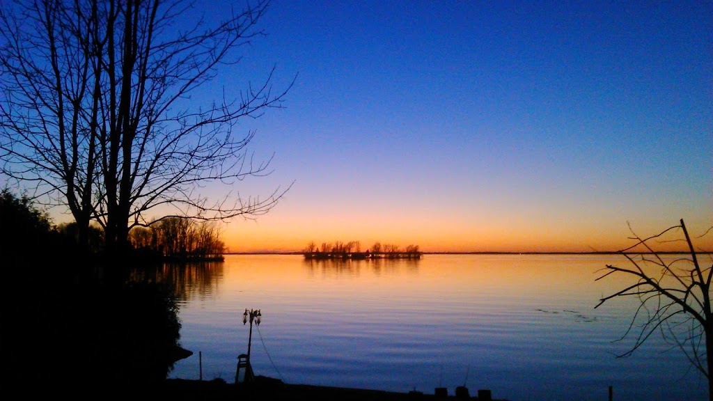LIle Raymond | 195 39e Avenue, Sainte-Barbe, QC J0S 1P0, Canada | Phone: (450) 371-1199