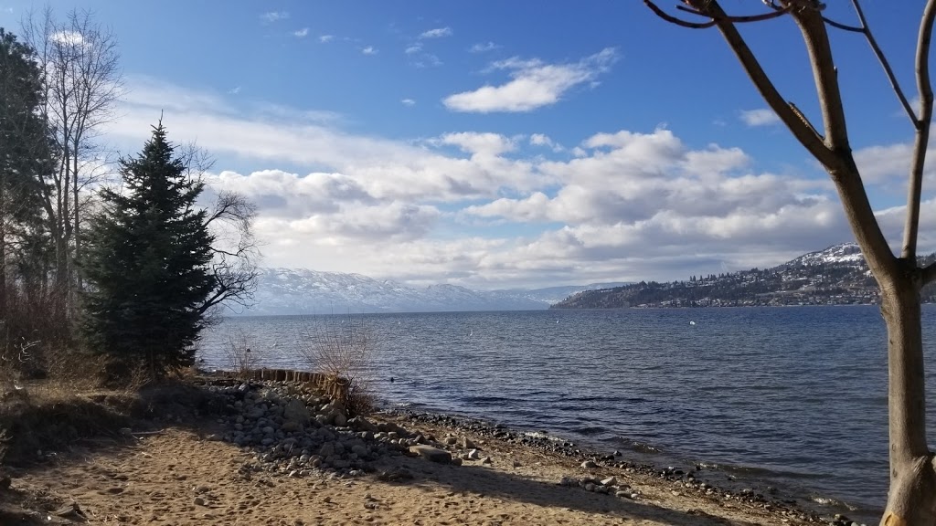 Royal Avenue Beach Access Park | 221 Royal Ave, Kelowna, BC V1Y, Canada