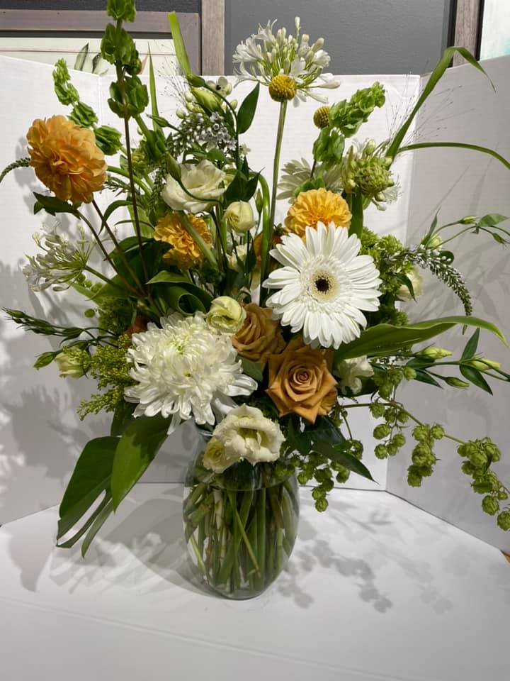 Blooms At The 49th | 3288 Cowichan Lake Rd, Duncan, BC V9L 4B9, Canada | Phone: (778) 422-0262