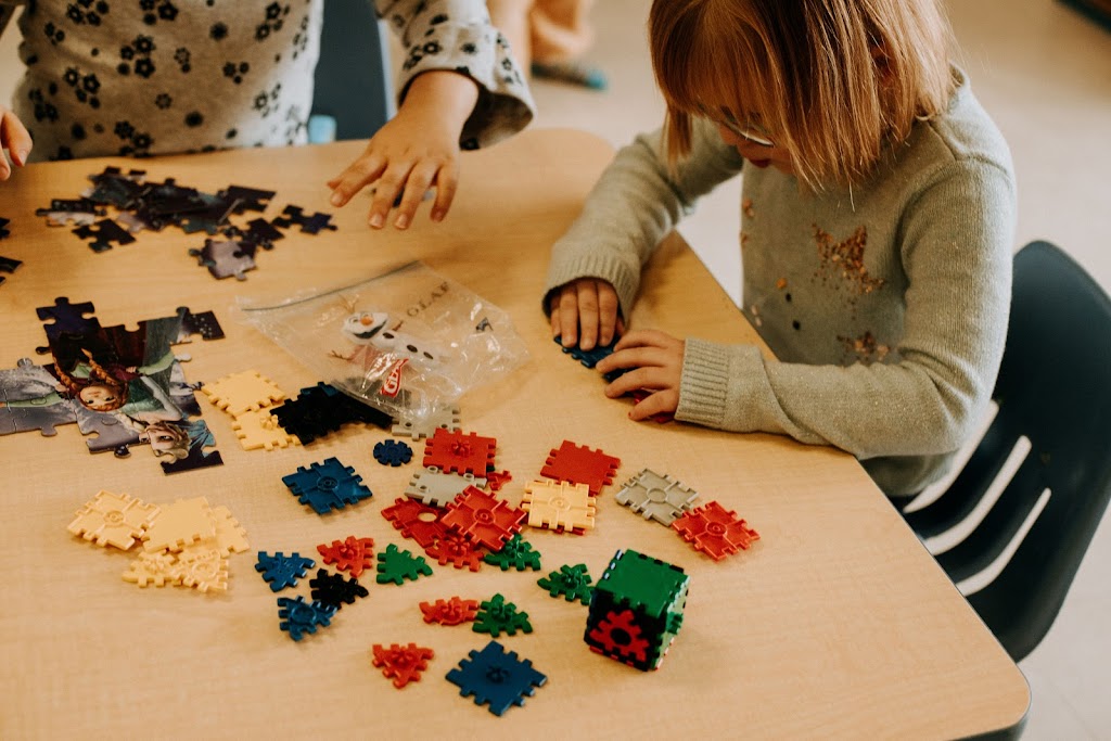 Kidsbury Daycare Ltd. | 1703 20 Ave, Didsbury, AB T0M 0W0, Canada | Phone: (403) 335-3228