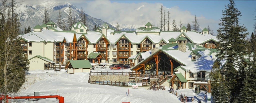 Lizard Creek Lodge | 5346 Highline Dr, Fernie, BC V0B 1M6, Canada | Phone: (877) 228-1948