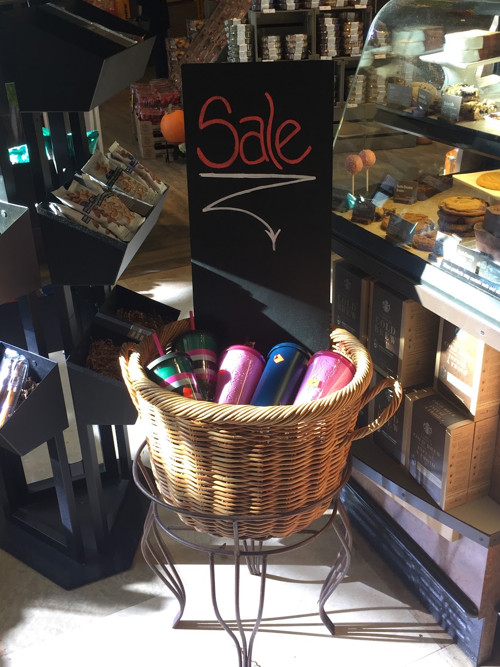 Starbucks | Safeway Grocery Store, 15355 24 Ave #700, Surrey, BC V4A 2H9, Canada | Phone: (604) 535-8960