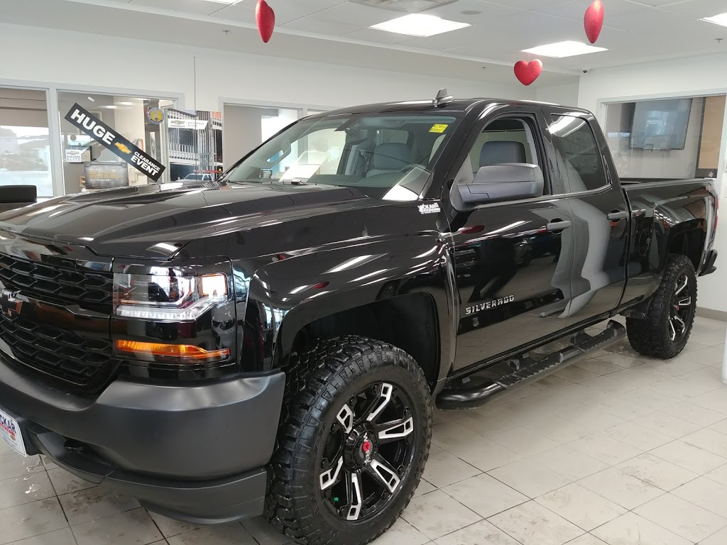 Vickar Automotive Group | 964 Regent Ave W, Winnipeg, MB R2C 3A8, Canada | Phone: (204) 661-8391