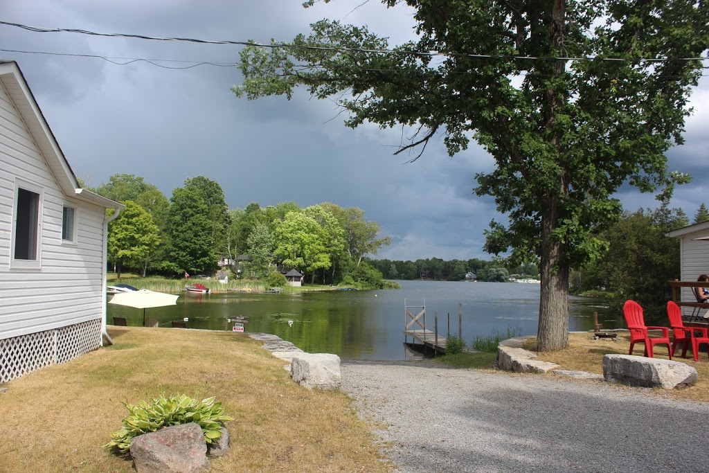 Caygeon Cove Resort | 12 Fire Rte 122, Bobcaygeon, ON K0M 1A0, Canada | Phone: (705) 738-2744