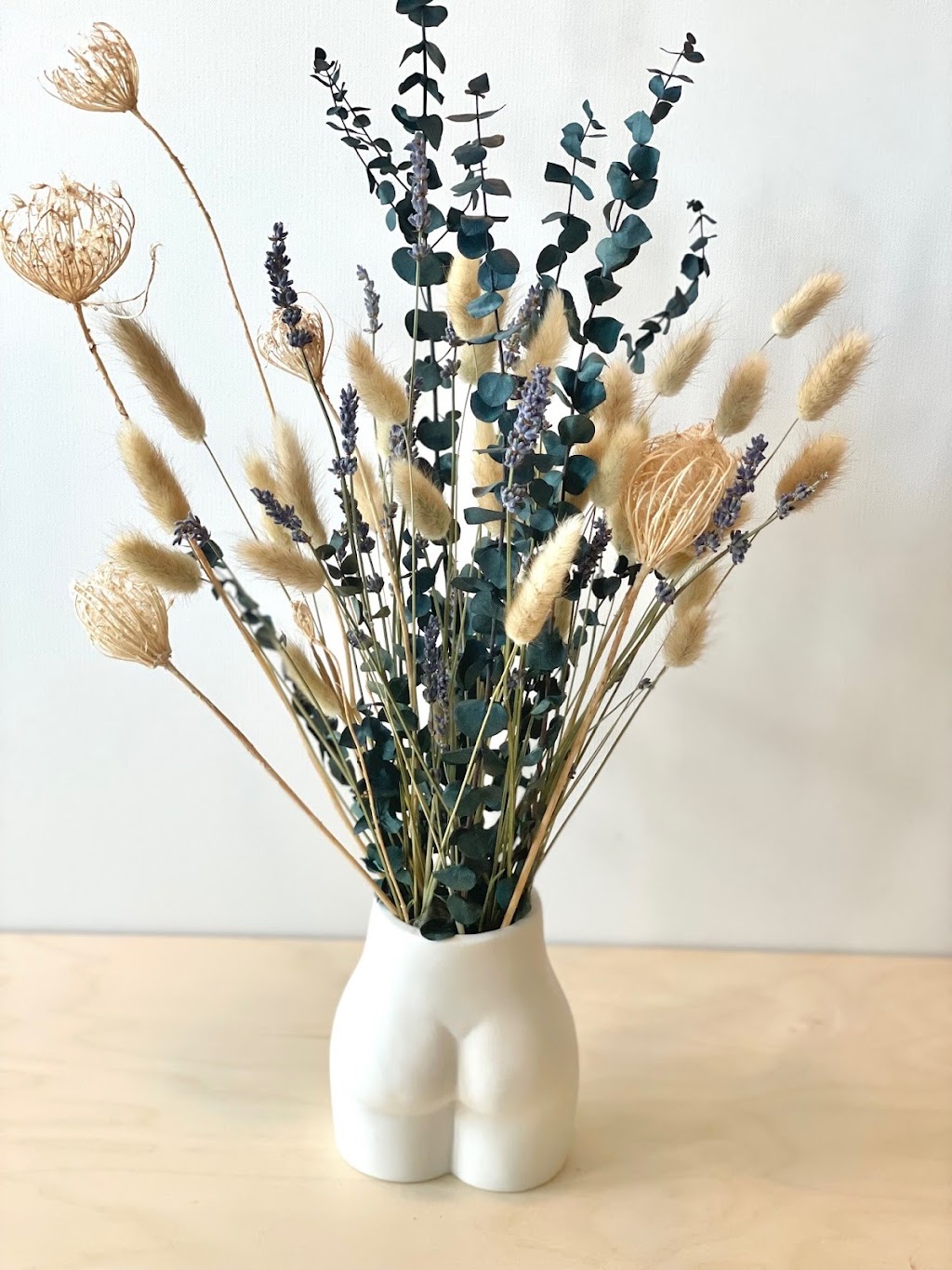 Boho Bloom | 1200 Chem. du Golf, Verdun, QC H3E 1P5, Canada | Phone: (514) 839-5234