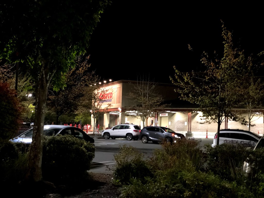 Costco Food Court | 2370 Ottawa St, Port Coquitlam, BC V3B 7Z1, Canada | Phone: (604) 552-2228