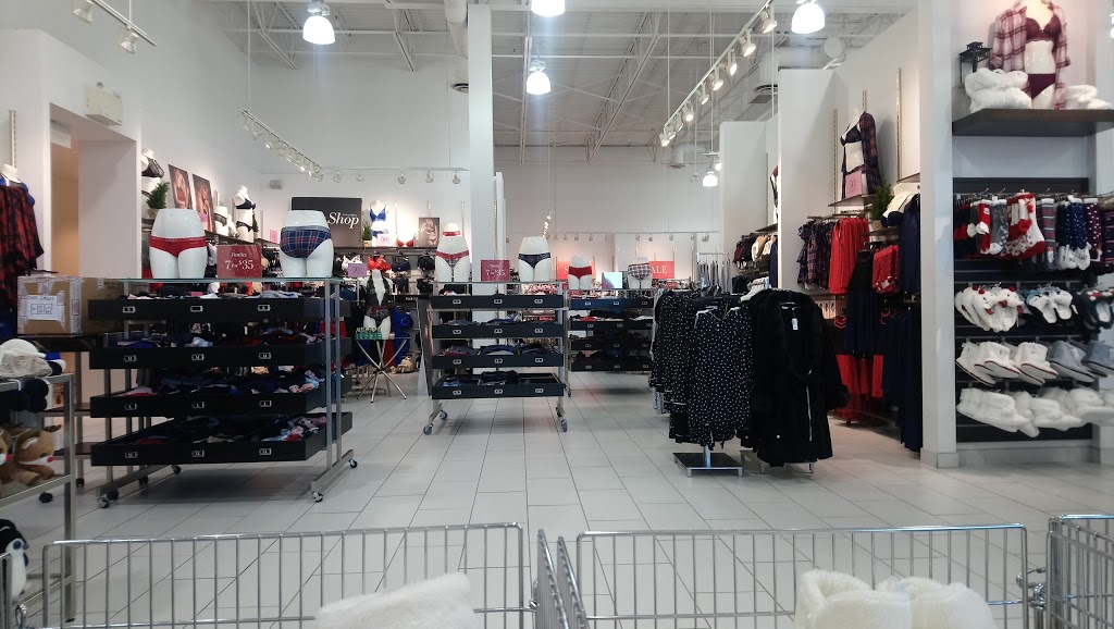 La Vie en Rose Meadowtown Centre Outlet | 19800 Lougheed Hwy #960, Pitt Meadows, BC V3Y 2L6, Canada | Phone: (604) 465-6557