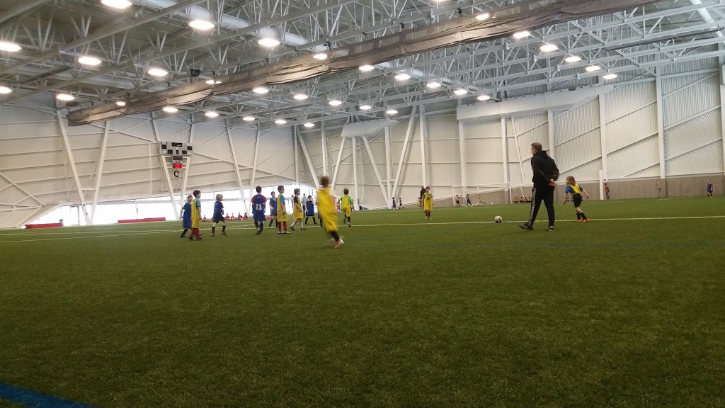 Stade de soccer intérieur de Beauport | 3500 Rue Cambronne, Québec, QC G1E 7H2, Canada | Phone: (418) 641-6107