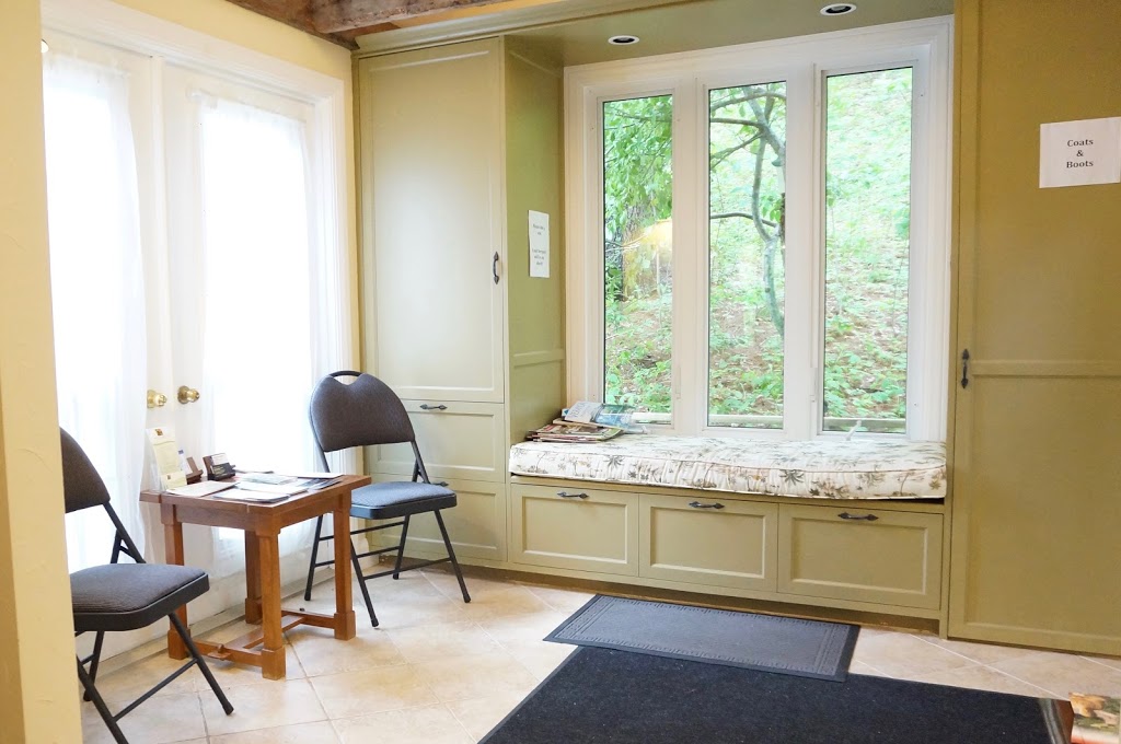 Zenith Physio Pilates | 25 Keddy Bridge Rd, Mahone Bay, NS B0J 2E0, Canada | Phone: (902) 529-1331